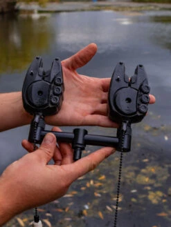 Fox Black Label QR Buzzer Bar - 2 Rod Narrow -Angelprodukte Geschäft CBB023 3